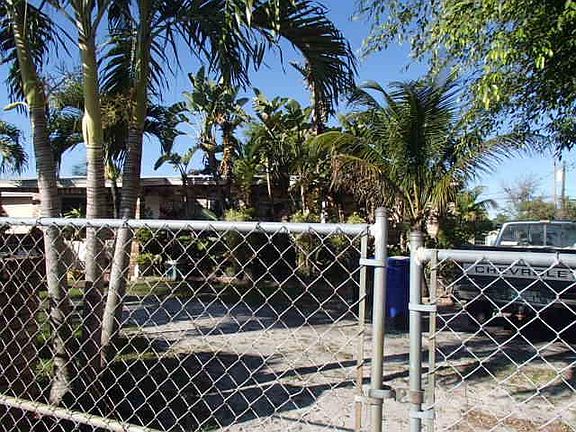 2nd image of 1101 NW 11th St