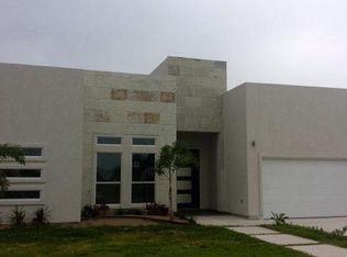 830 W 6th St, Mercedes, TX 78570