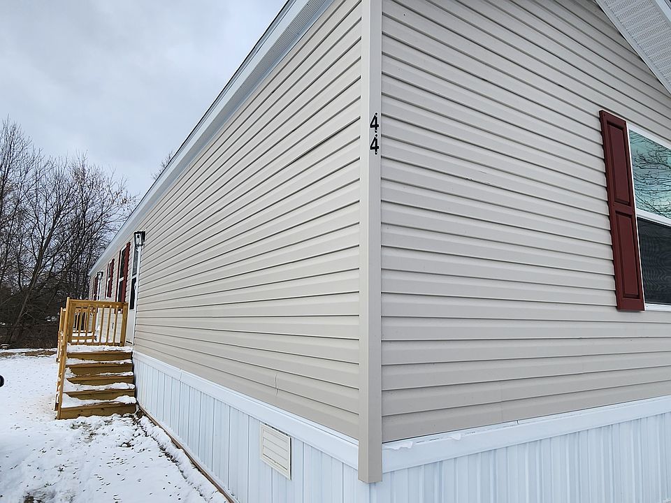 1st image of 44 Walnutwood Dr