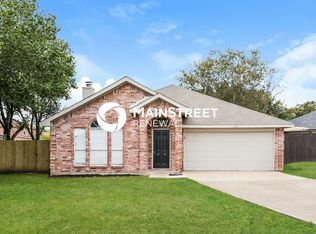 204 Meadowbrooke Dr, Cedar Hill, TX 75104