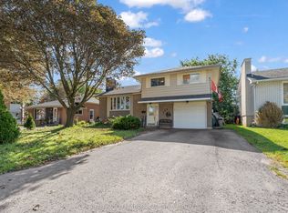 176 1st Ave, Greater Napanee, ON K7R 2K5