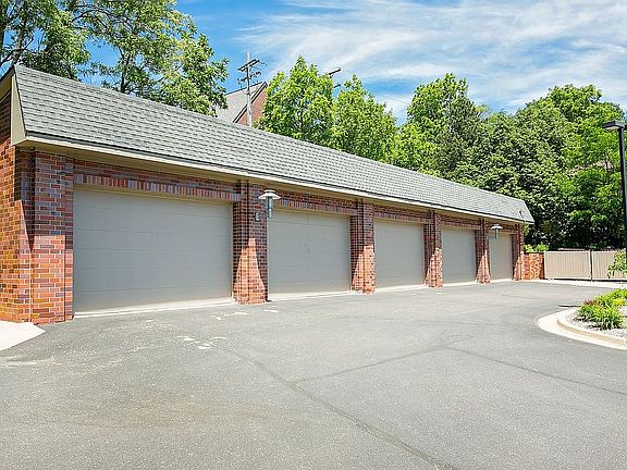 Oversized 2 Car Garage