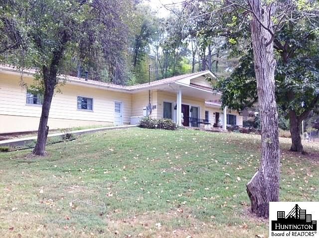 2nd image of 1648 Buena Vista Dr