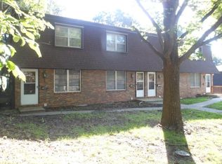 1106 Arrowhead Dr, Collinsville, IL 62234