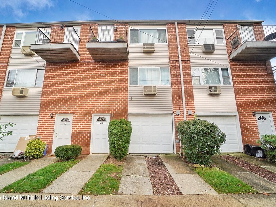 1st image of 22 Francine Ct #1
