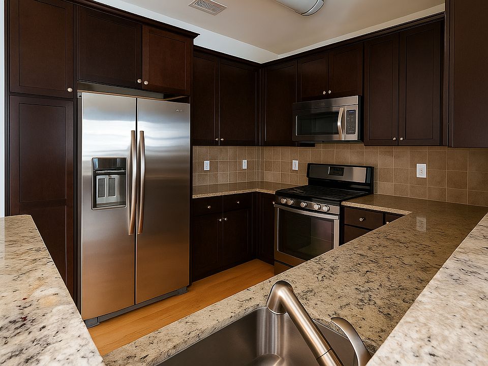 4 - Kitchen view_08262025