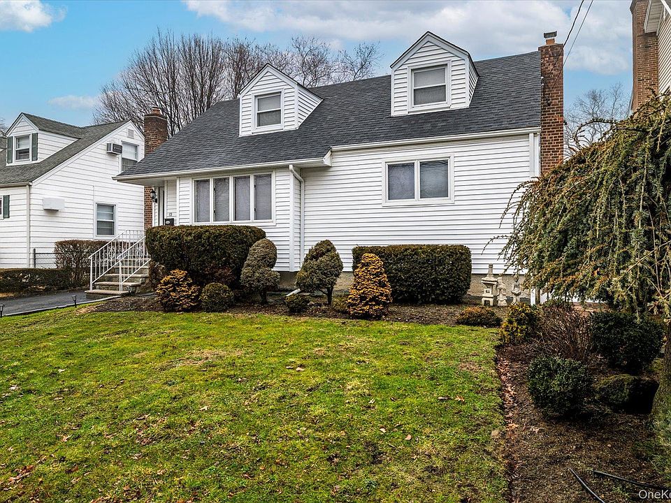 1st image of 108 Ambrose Avenue