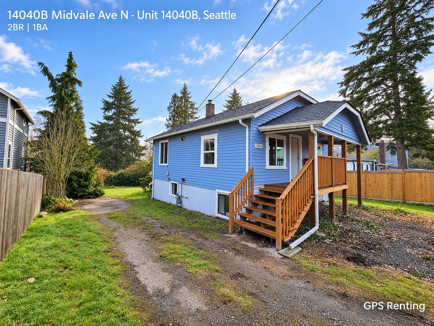 Updated 2-Bedroom, 1-Bathroom Home in North Seattle — Photo 1