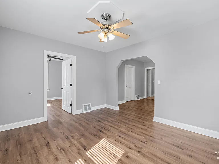 908 Wheeler St #1 — Photo 5