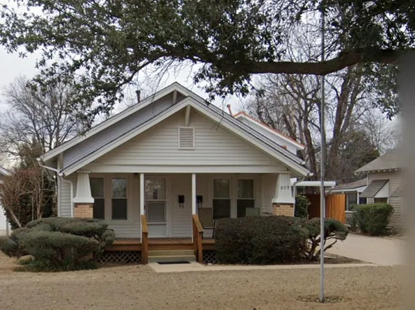 809 NW Bell Ave, Lawton, OK 73507