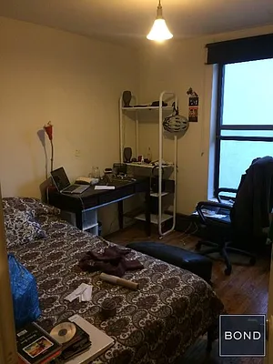 Rented by Bond New York | media 35