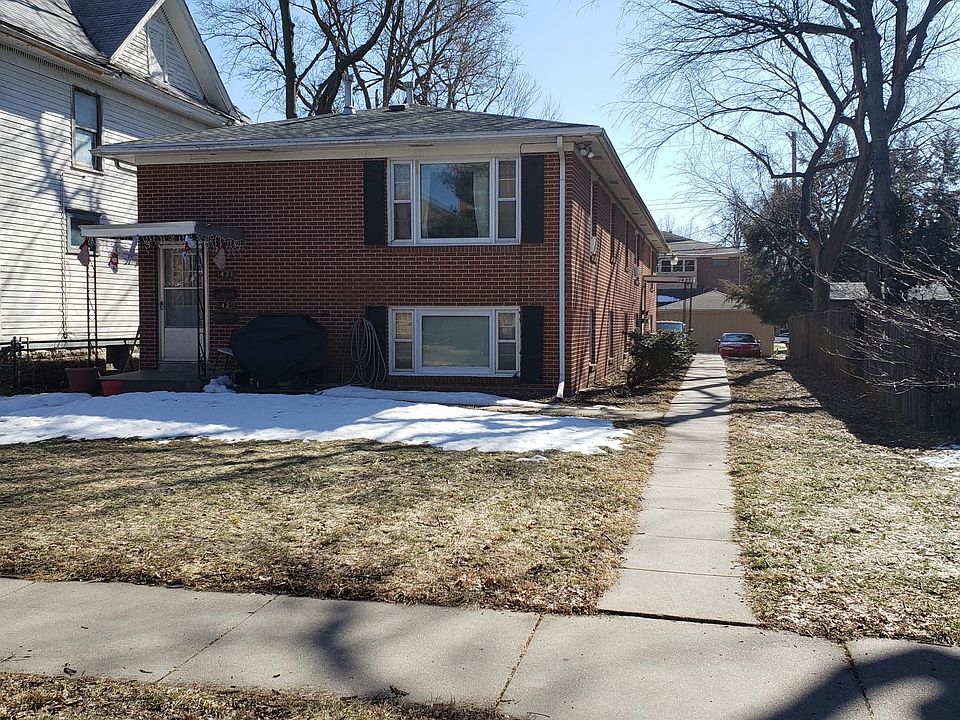 1st image of 1427 C St APT 4