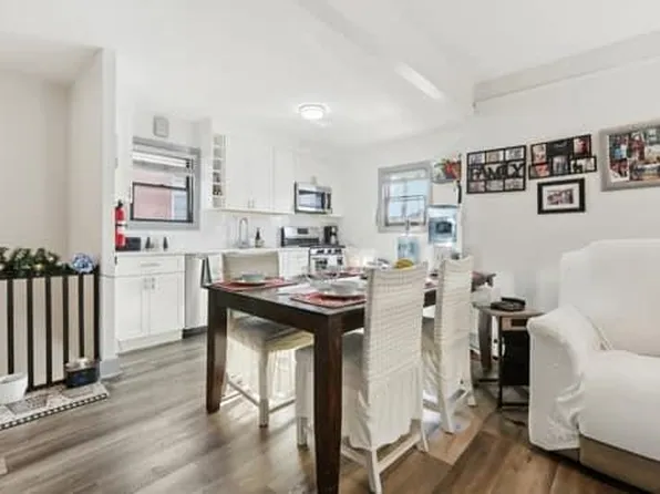 7 Laird Place image 33 of 48