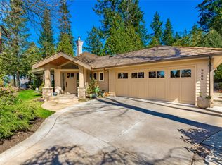 9085 Chickadee Way, Blaine, WA 98230