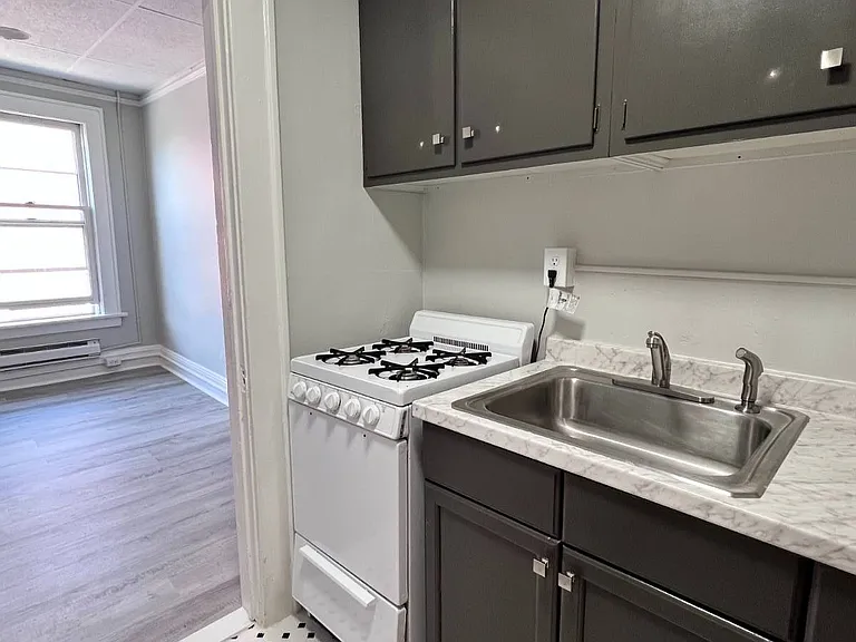 132 Jay St #11 — Photo 2