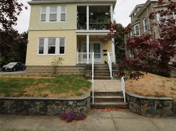 111-113 Bartlett Ave, Providence, RI 02905