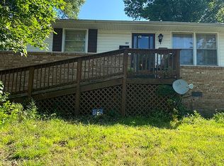 453 Round Top Ave, Petersburg, VA 23803