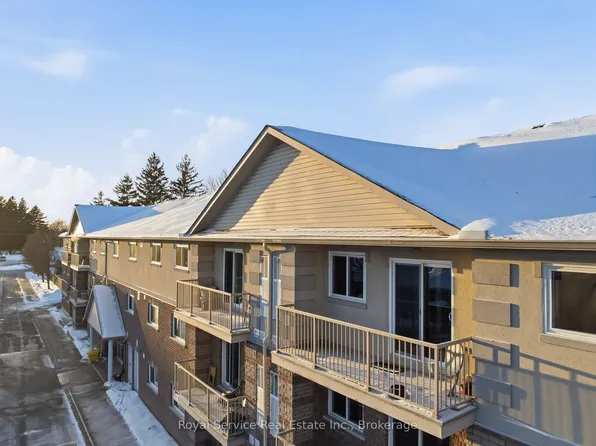 841 Battell St #304, Cobourg, ON K9A 0B9