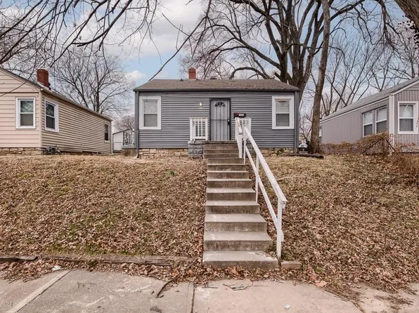 1632 Elmwood Ave, Kansas City, MO 64127