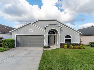 1067 Bluegrass Dr, Groveland, FL 34736
