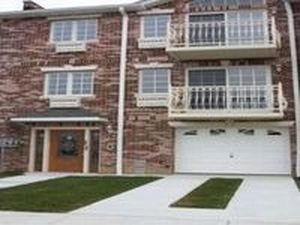 6599 Terrace Ct, Flushing, NY, 11379