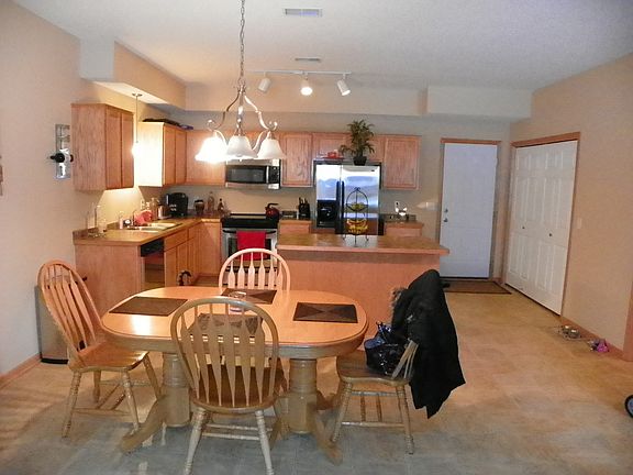 5th image of 3662 Coon Rapids Blvd NW