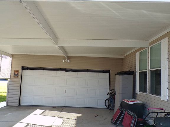 4th image of 4645 Devonwood Ct #746