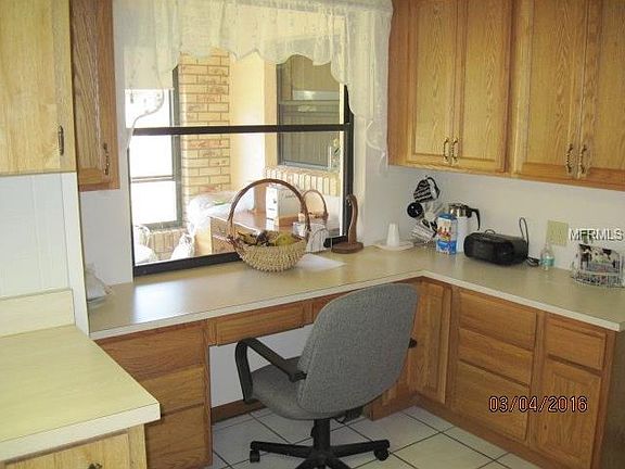 5th image of 1984 E Chapel Dr