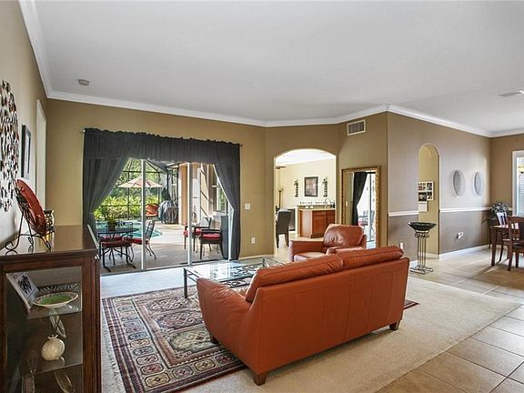 3rd image of 8329 Old Town Dr