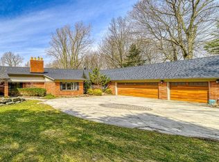 38133 W Woodcrest St, Clinton Township, MI