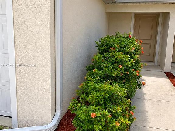 3rd image of 9084 Aegean Cir