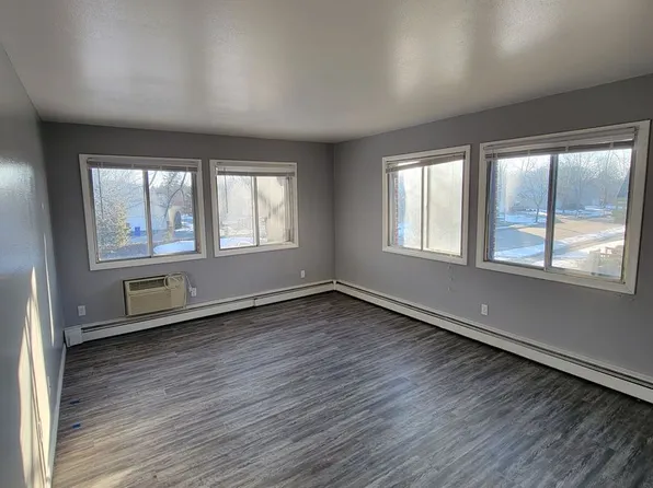 South River Apartments (1001)