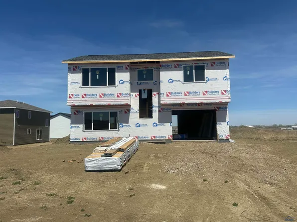 504 Omega Ln, Box Elder, SD 57719
