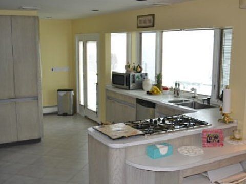 5th image of 3421 E Bay Ct
