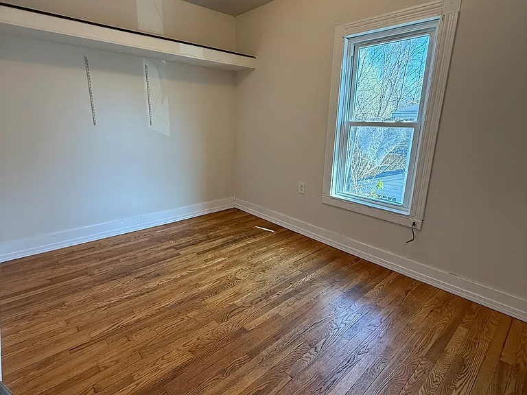 68 Saint John Ave — Photo 12