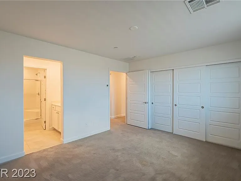 689 Omaggio Pl — Photo 15