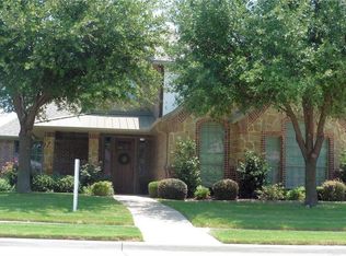 7724 Grace Dr, North Richland Hills, TX 76182