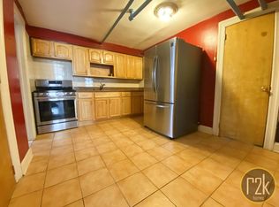 2522 35th St #1C, Astoria, NY 11103