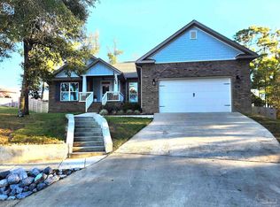 5902 Creek Side Cir, Pensacola, FL 32504
