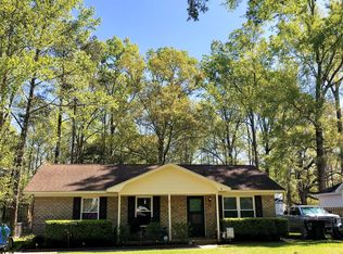 69 Burnt Mills Rd, Goose Creek, SC 29445