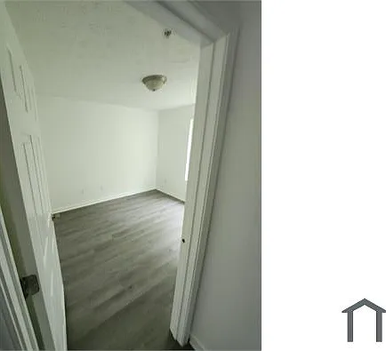 3 bed, 1300 sqft, $1,650 — Photo 2