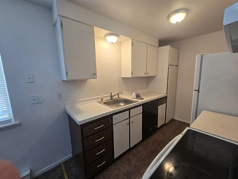 1715 Center Ave #1 — Photo 32