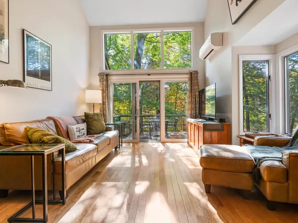 3 Water View, Grantham, NH 03753