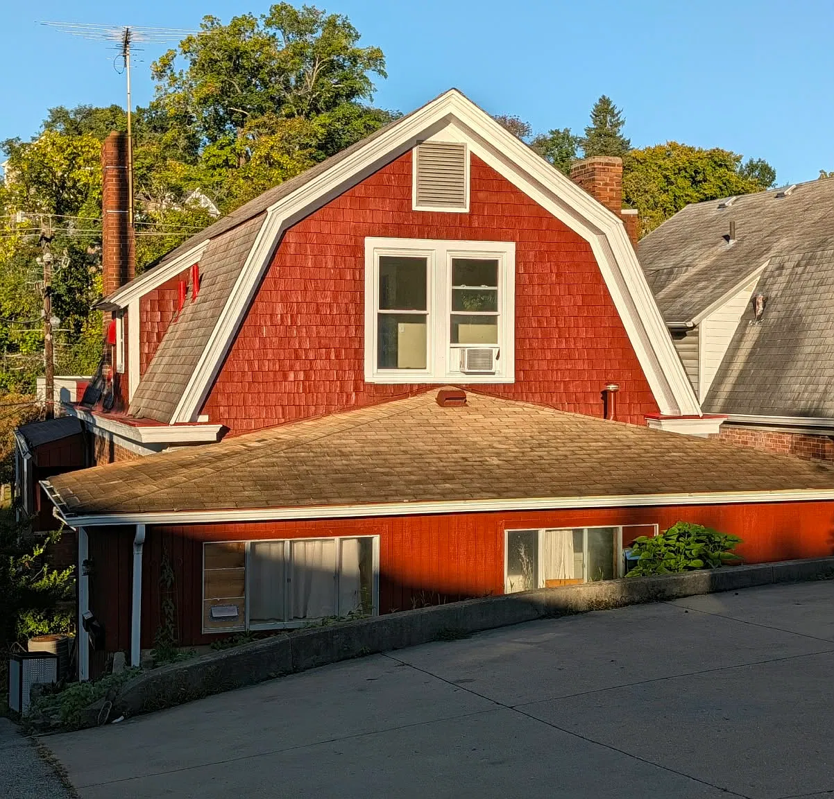 2 bed, 1350 sqft, $2,200 — Photo 3