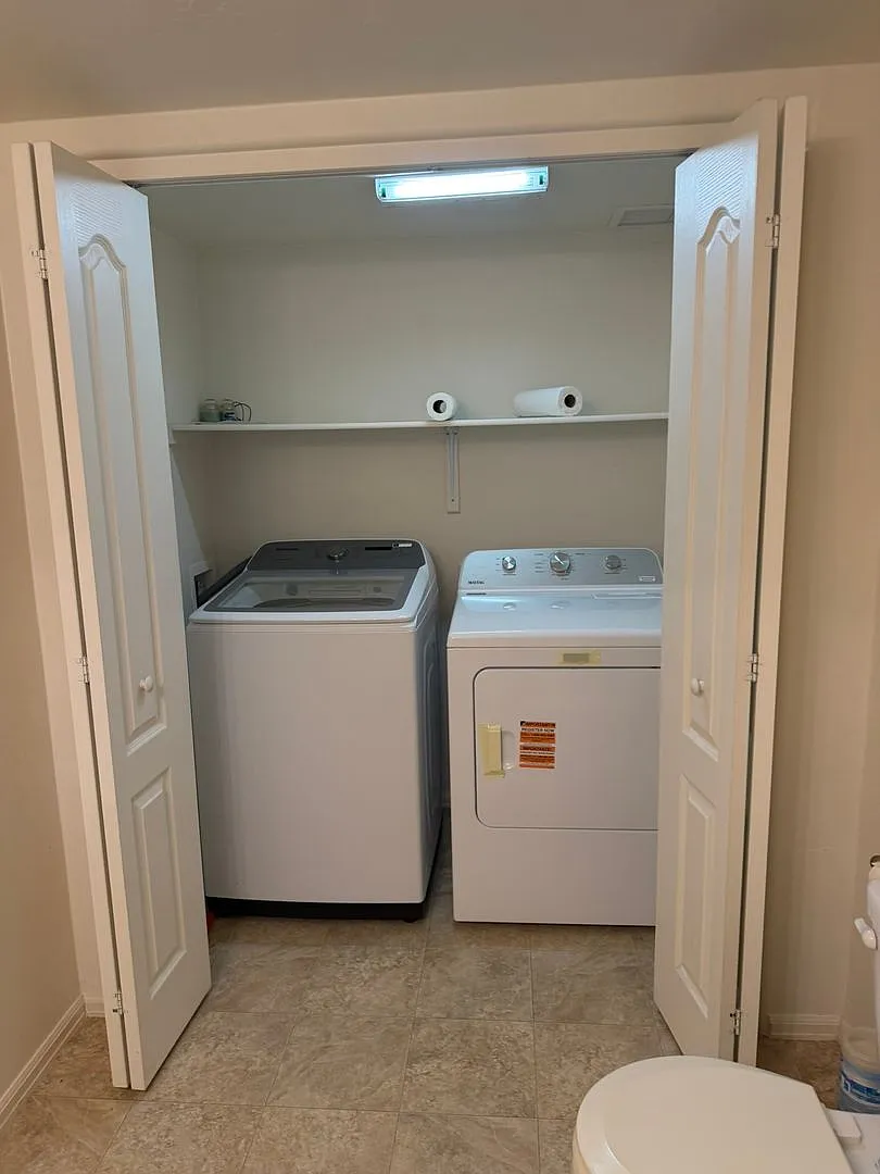 Brookwillow Loop 3Bed 2.5Bath 1Car Garage — Photo 4