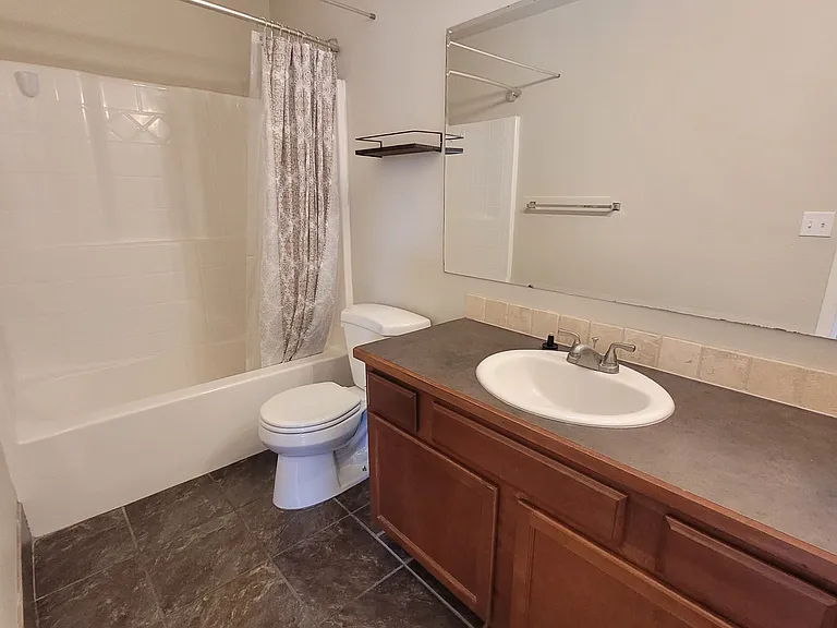 2556 E Copper Point — Photo 18