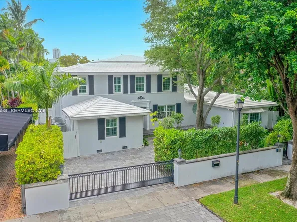 4531 N Bay Rd, Miami Beach, FL 33140