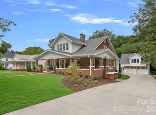 709 N Main St, Davidson, NC 28036