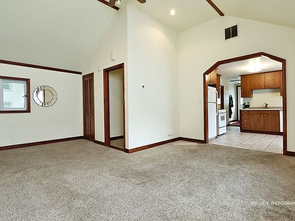 3rd image of 35831 N Helendale Rd