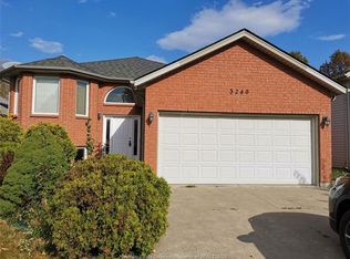 3240 Northway Ave, Windsor, ON N9E 4T7